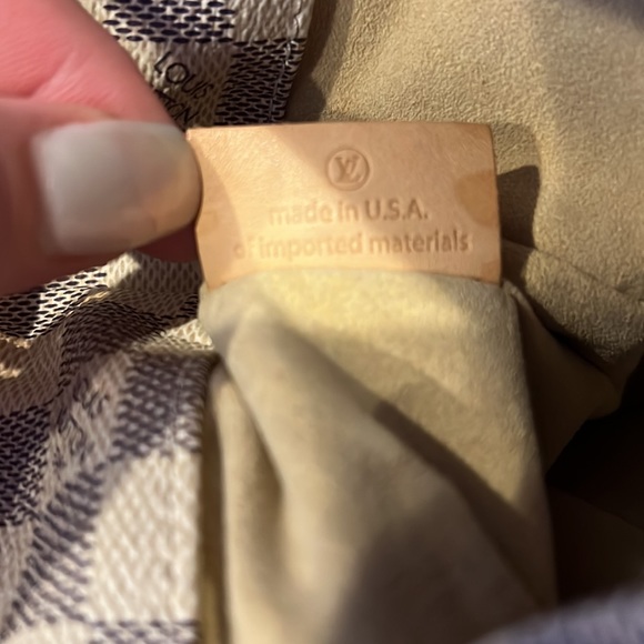 Louis Vuitton Artsy Damier *AUTHENTIC* - Picture 16 of 16